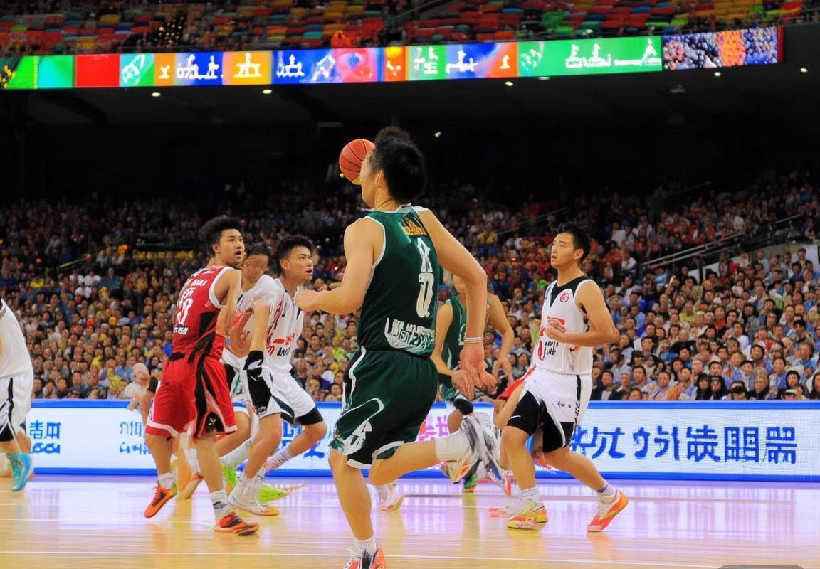 福建男篮主场迎战北京首钢：荣誉对决与激情碰撞(图3)